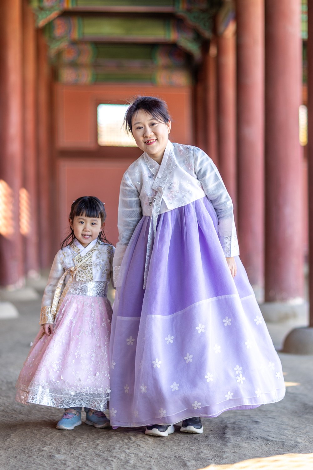 Gyeongbokgung-korea-family-portraits-105