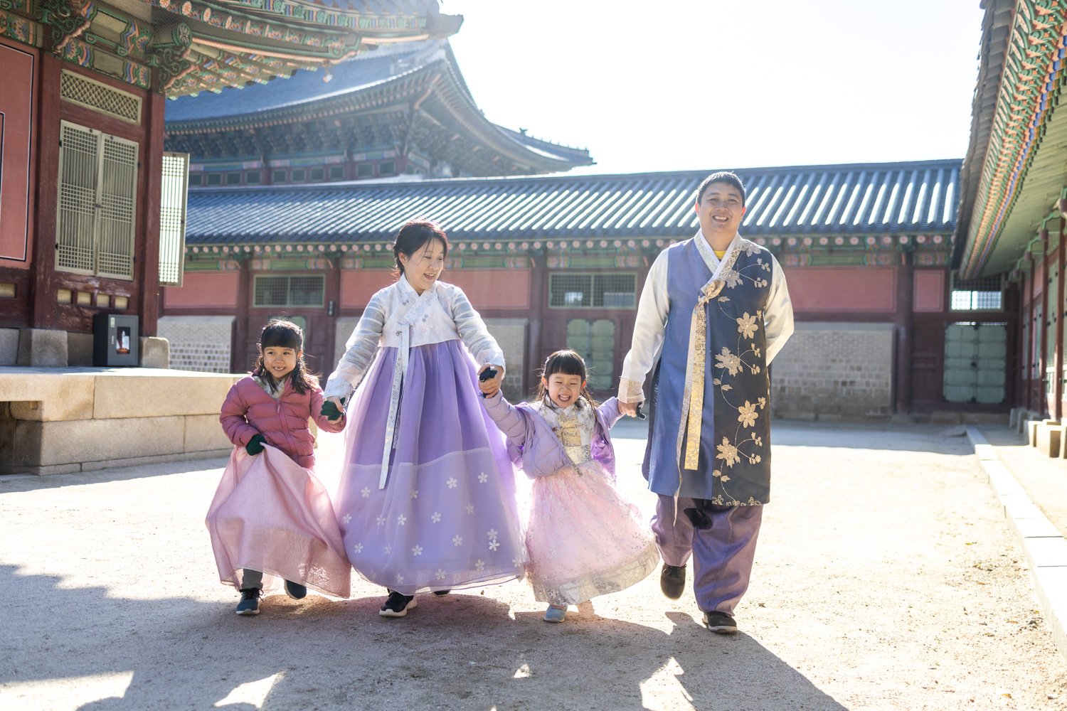 Gyeongbokgung-korea-family-portraits-120