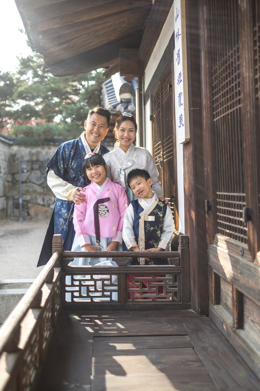 Namsangol-korea-family-portraits-104