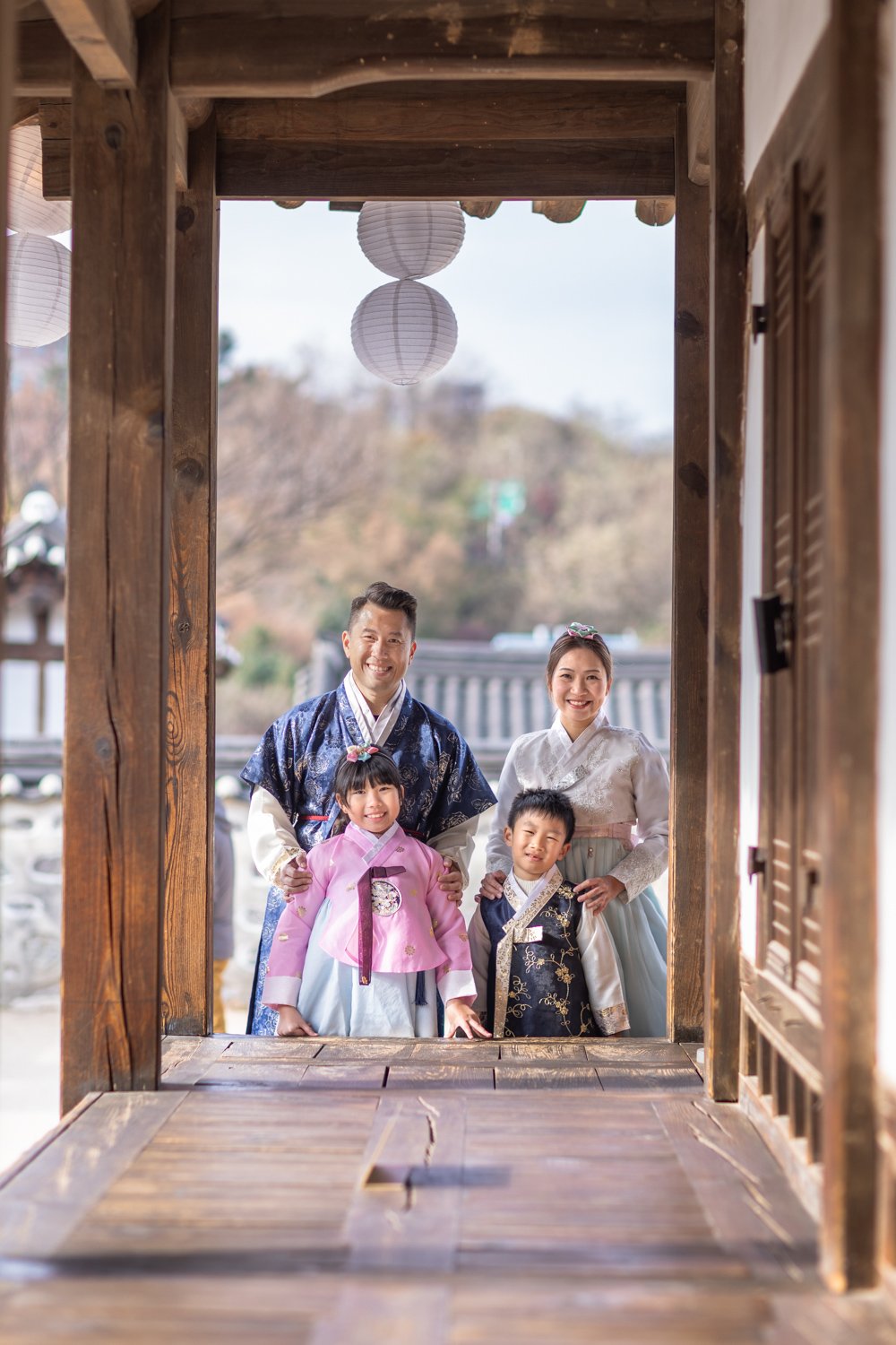 Namsangol-korea-family-portraits-137